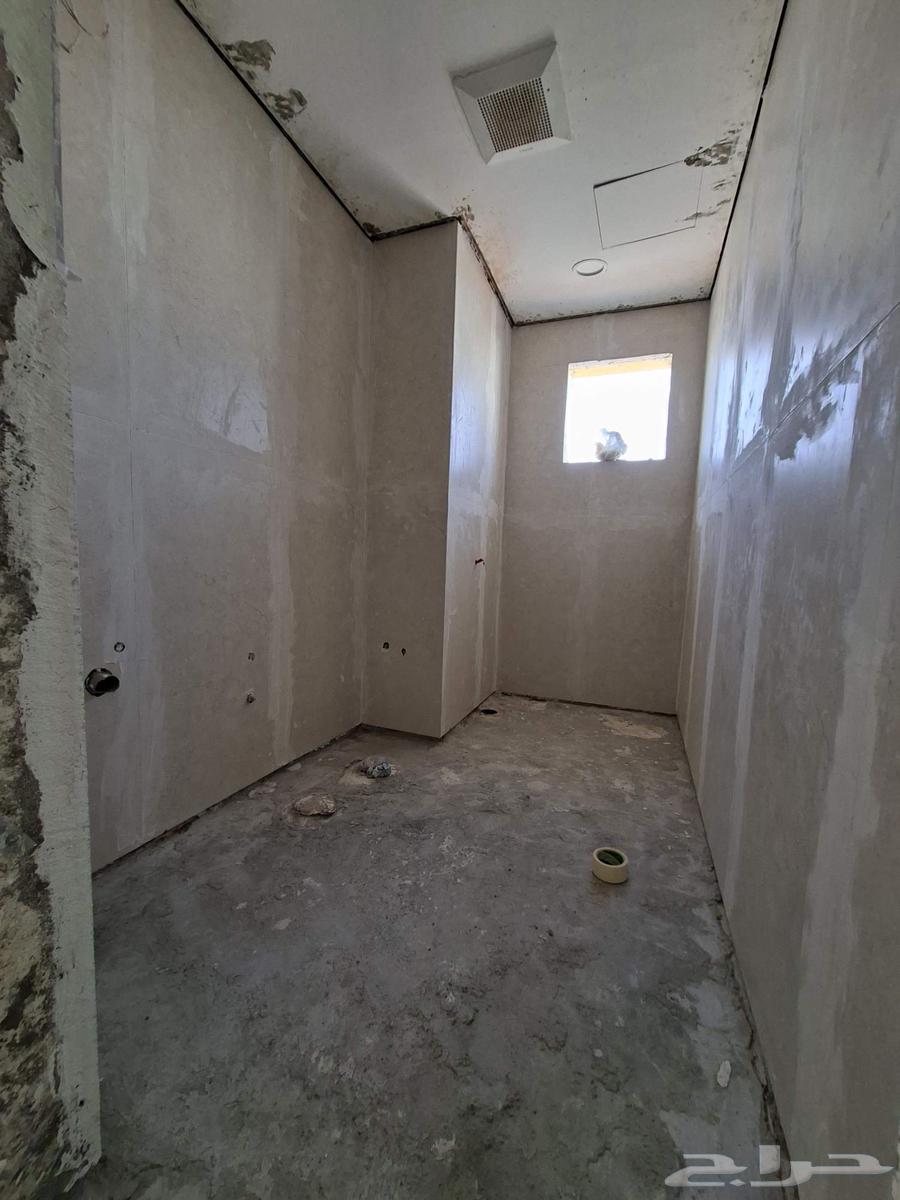 General contracting, painting, tiling, plastering, gypsum64531392762625111