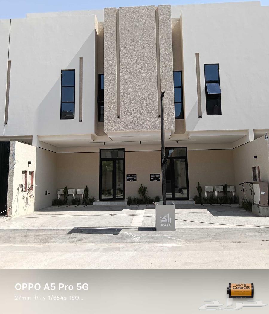 Aluminum doors, windows, shutters, curtain walls, sky lights, structures, kitchens64545507868035113