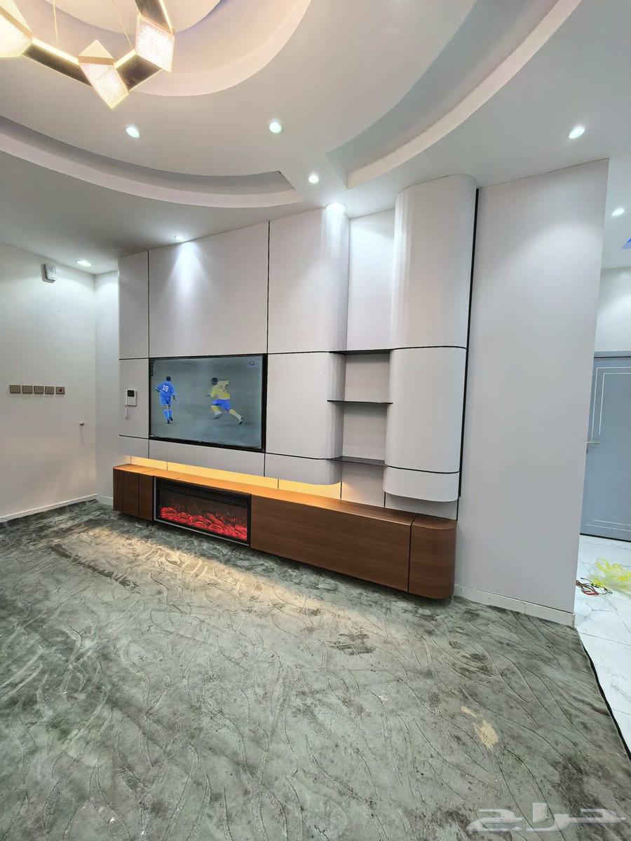 Decorations, wallpaper, gypsum borders, 3D scenes, paints, and chipboard64538722895745111