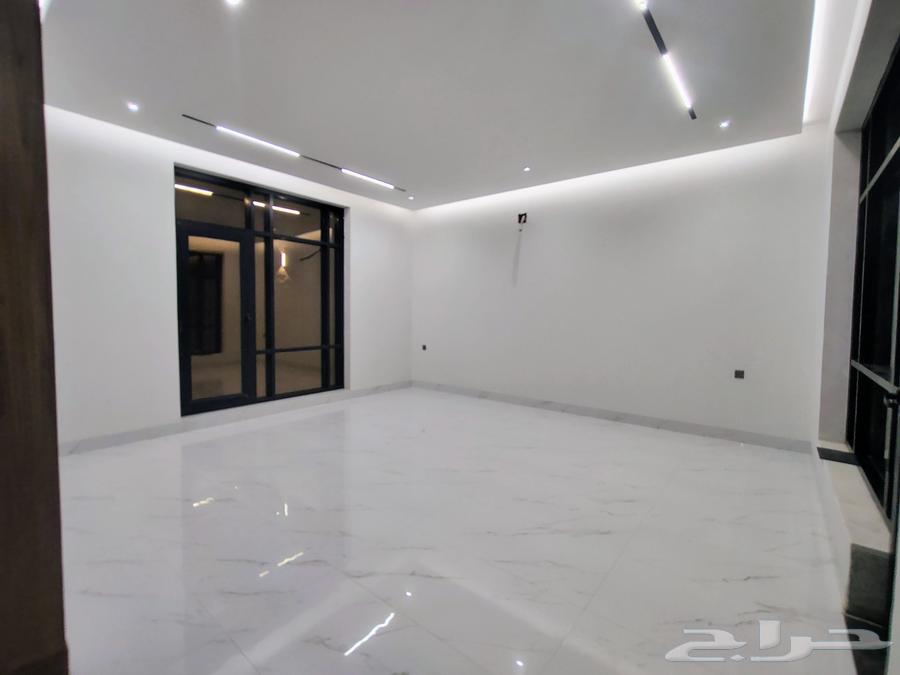 فيلا دوبلكس راقيه للبيع فى المهديه قريب المسجد بسعر مليون80064538673481090113