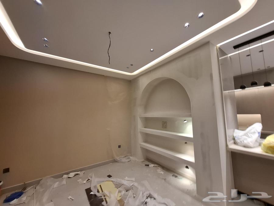 Decorations and contracting64538642895874114