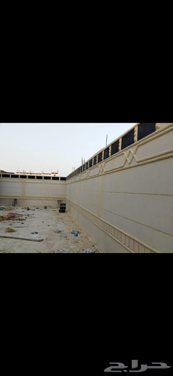 ديكورات خارجيه أسمنتيه و لياسه ملونه متعددة الأشكال و الألوا64538869130882114