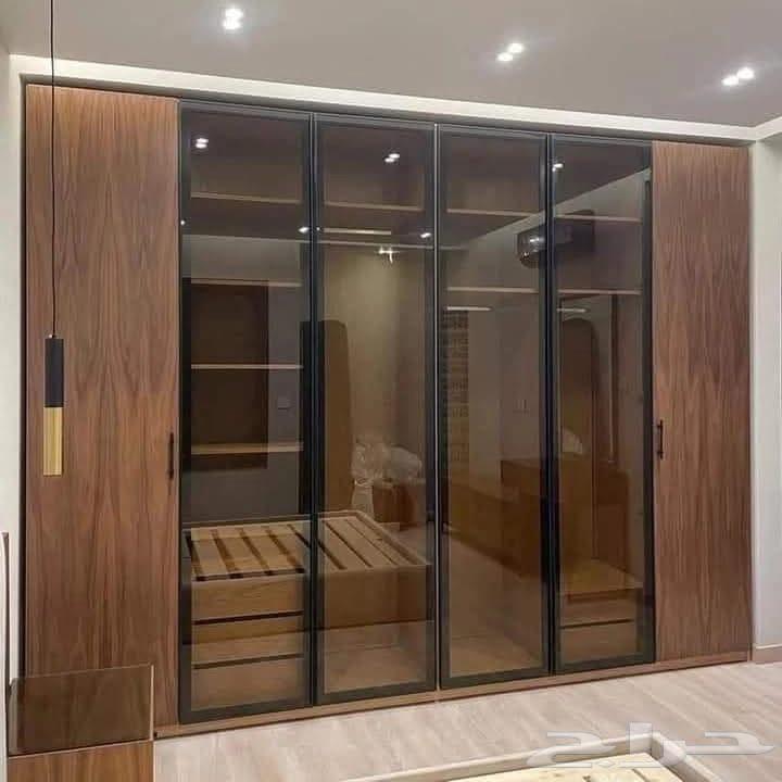 Bedroom carpenter for disassembly and assembly64538868071427110