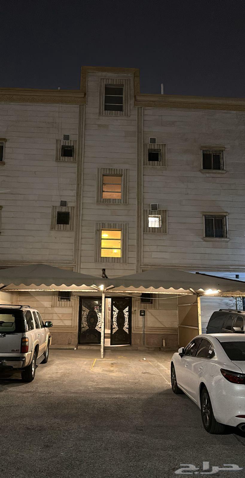 للبيع دبكس دورين حي بدر يوجد صانصير بالعمارة550الف64538658196481110