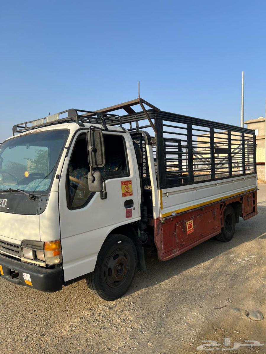 يوجد لدينا كنتر نقل عفش وجميع أغراض المنازل والمزارع64534520516227112