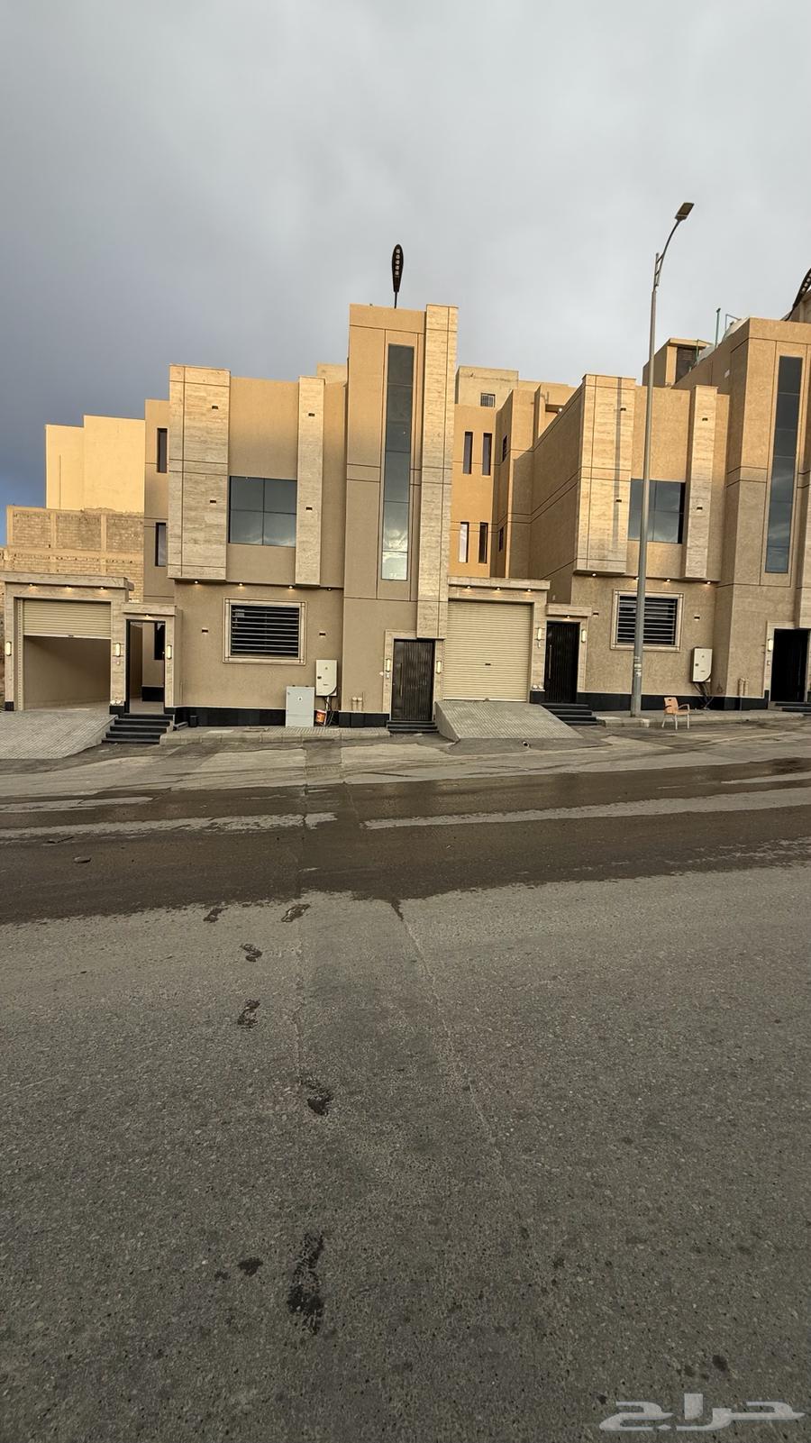 للبيع شقق ارضيه بسعر 550 الف وارواف علويه ابها المحاله64563202522625111