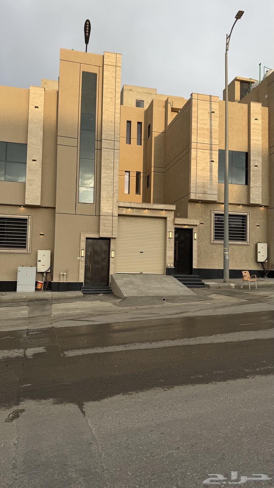 للبيع شقق ارضيه بسعر 550 الف وارواف علويه ابها المحاله64563202522625112