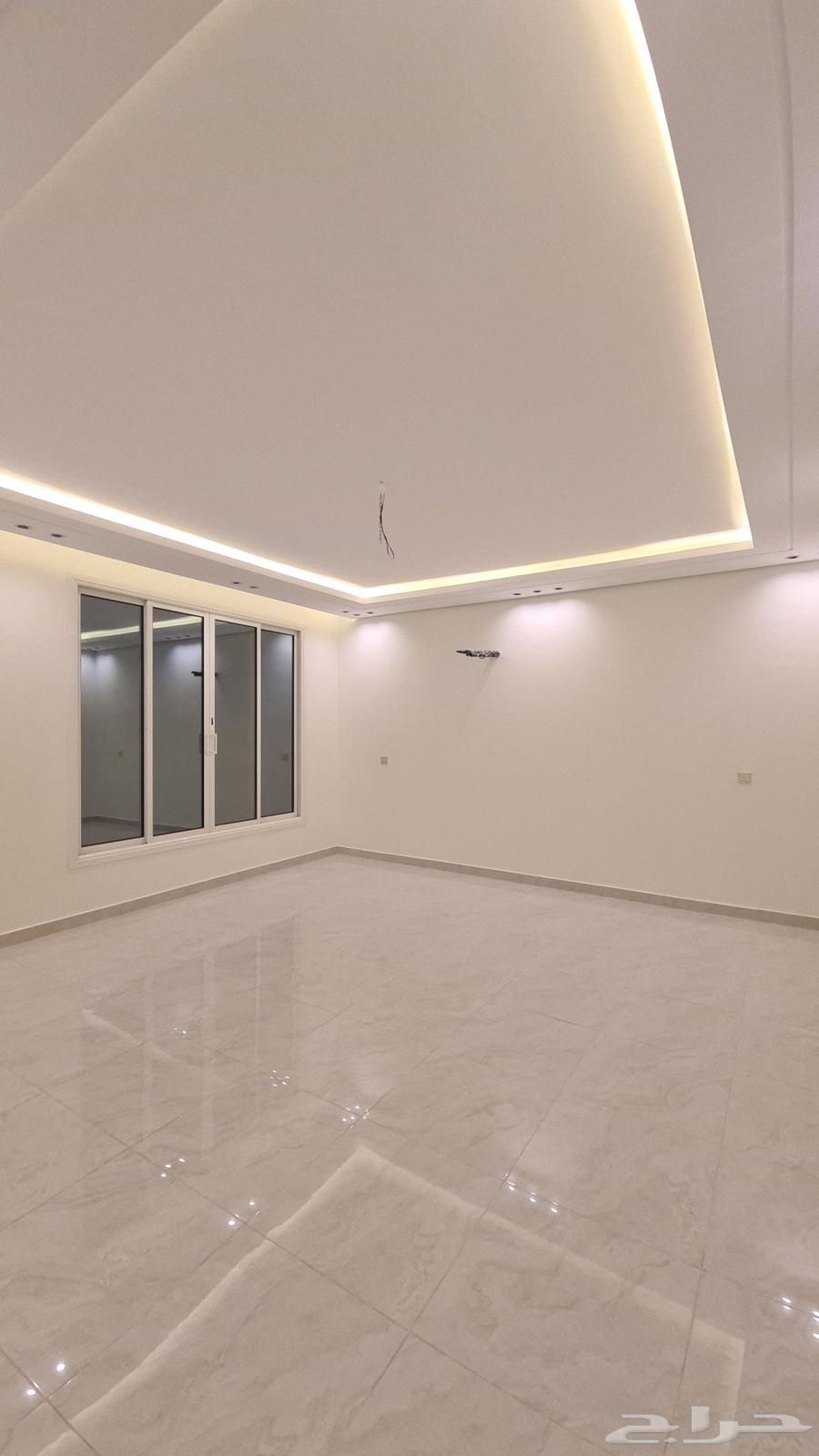 Luxury new ownership apartments for sale in the center of Al-Taif, 5 spacious rooms, private construction64545507087107110