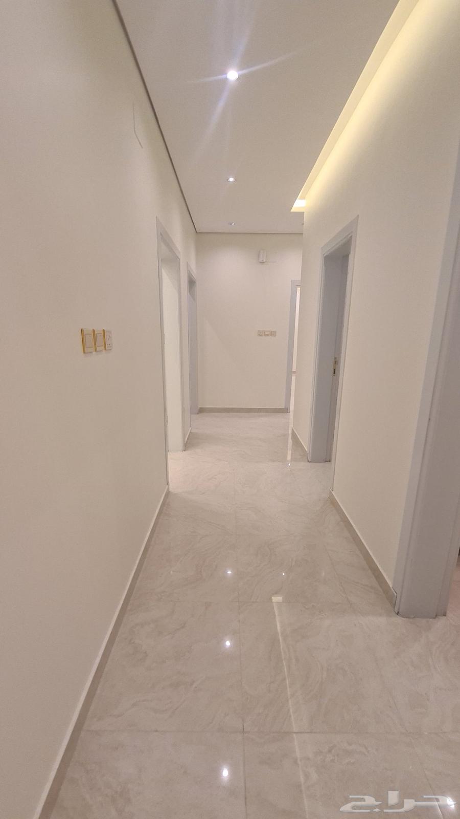 Luxury new ownership apartments for sale in the center of Al-Taif, 5 spacious rooms, private construction64545507087107111