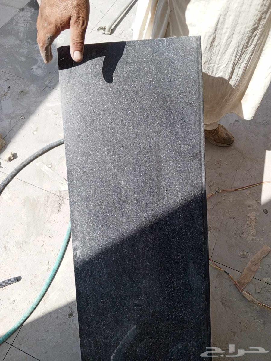 A tile master told his client that the cracking was intentional64550574754819112