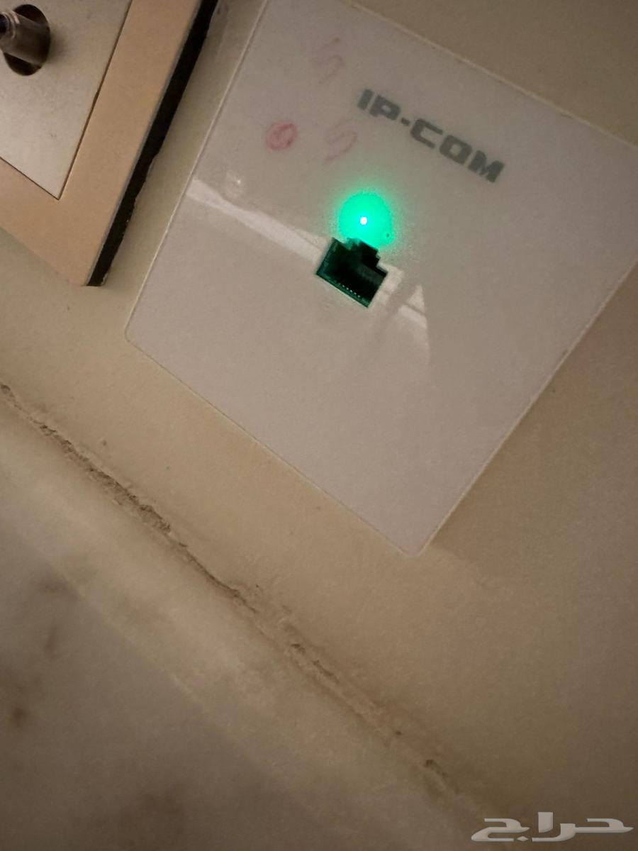 فني انترنت لتمديد الكيابل64572578925314112