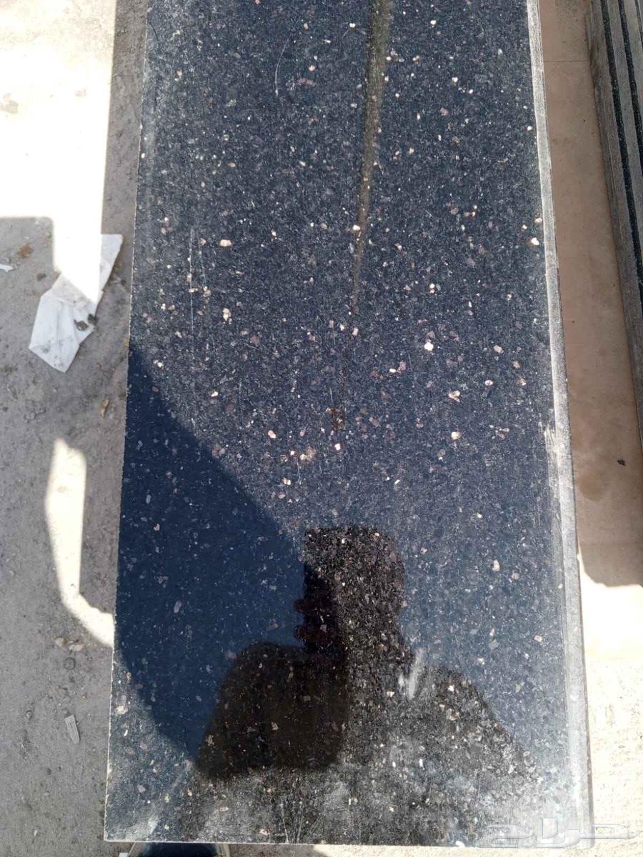 A tile master told his client that the cracking was intentional64550574754819111