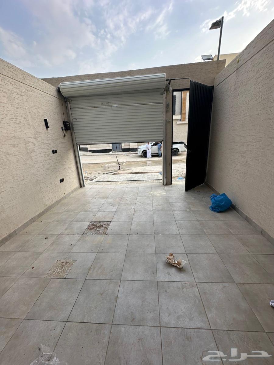 تاون هاوس فاخر للبيع بحي بدر64550377082371111