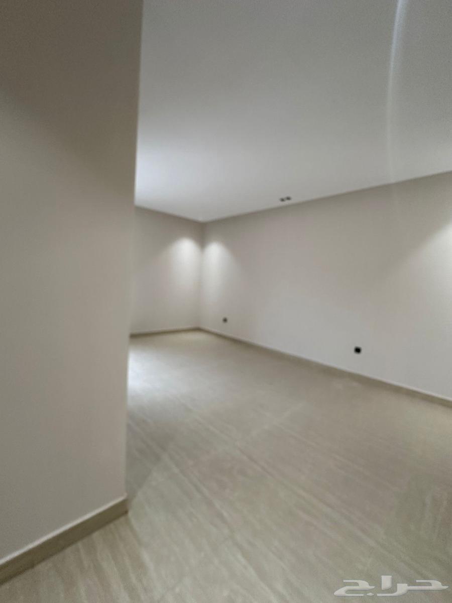 تاون هاوس فاخر للبيع بحي بدر64550377082371114