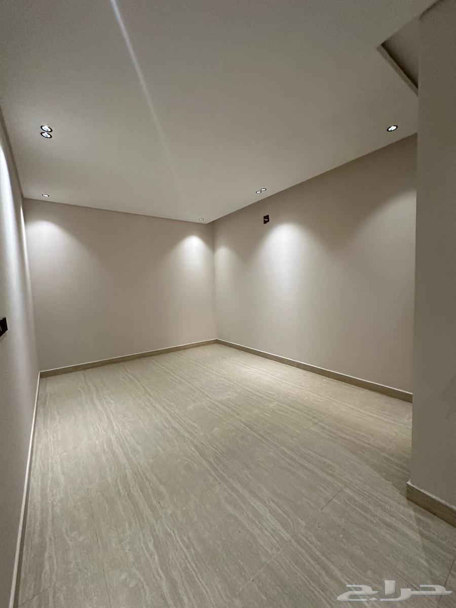 تاون هاوس فاخر للبيع بحي بدر64550377082371113