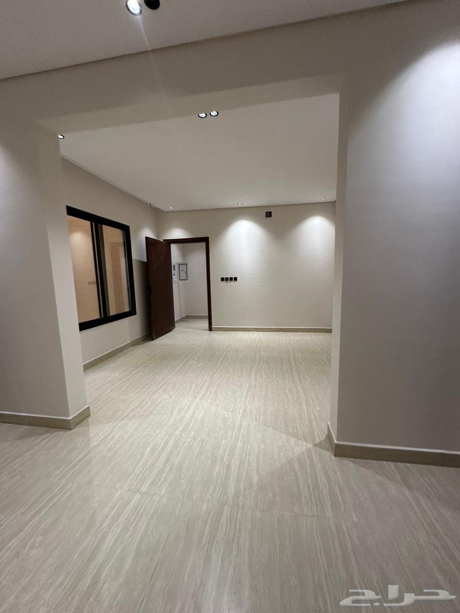 تاون هاوس فاخر للبيع بحي بدر64550377082371110