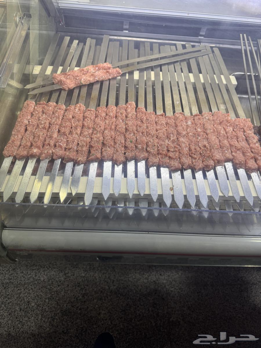 فرصة ذهبية مطعم للتقبيل64563203410561111