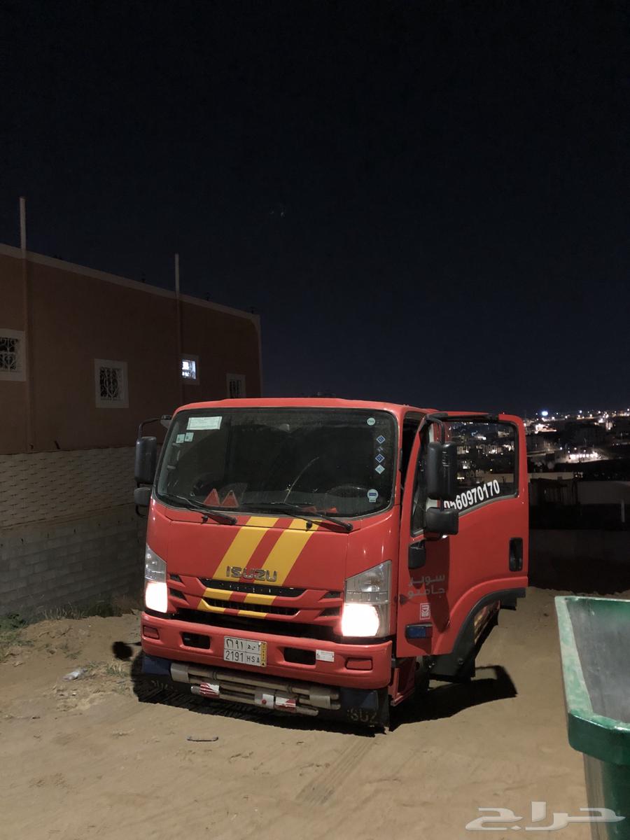 Flatbed for transporting broken-down and damaged cars64563235725058110