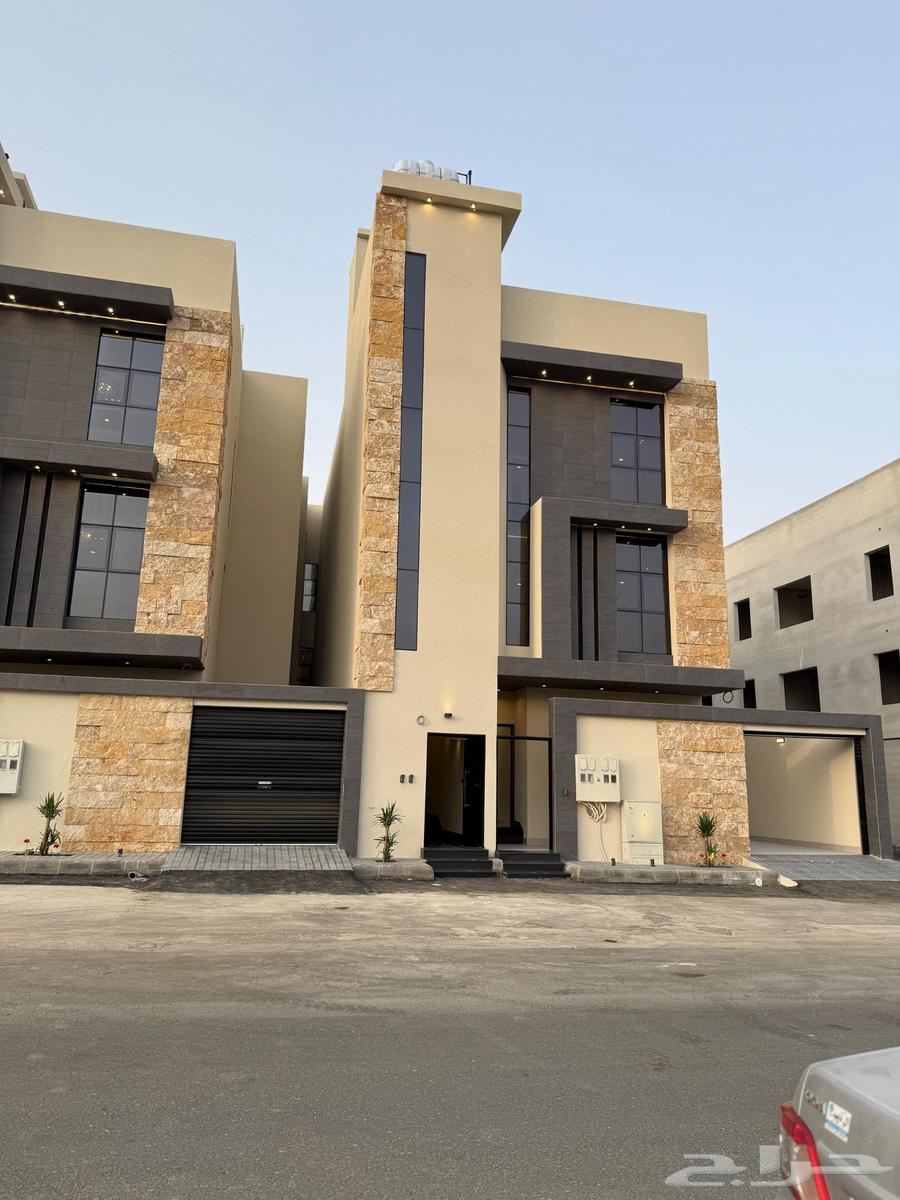 للبيع شقق ارضيه ببايكة سيارة وشقق علويه بسطح ابها حي الزهور64545507116929111