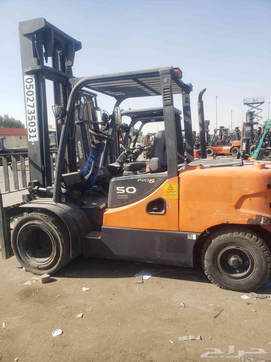 رافعه شوكية 5 طن للايجار داخل وخارج الرياض64550525451651111