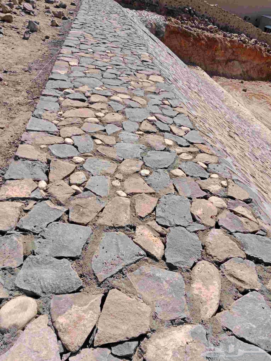 Natural stone mason, Rabarb, installation, walking64563267329923110