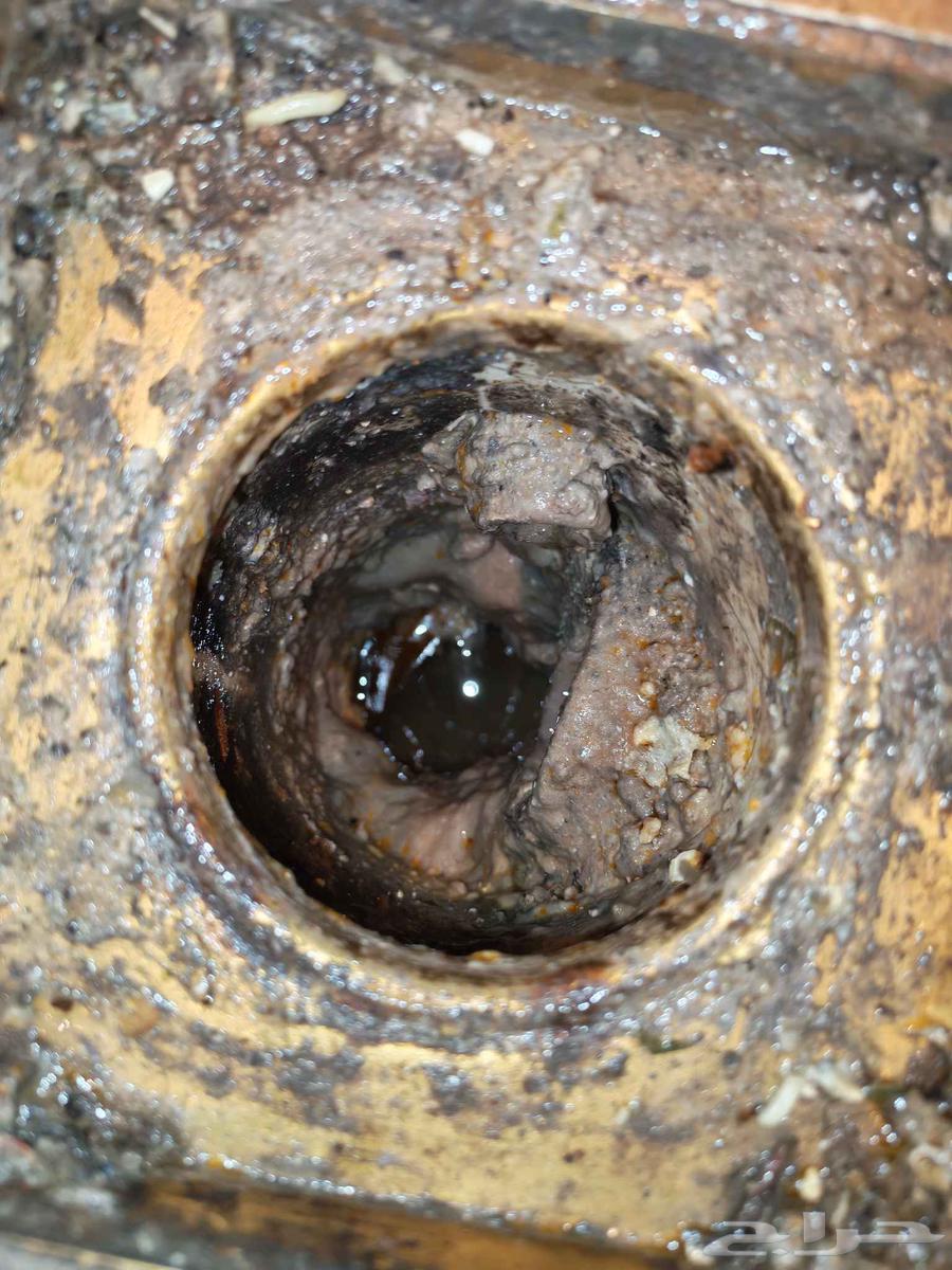 Sewer unclogging company and complete cleaning for any bad odors64545571492099112