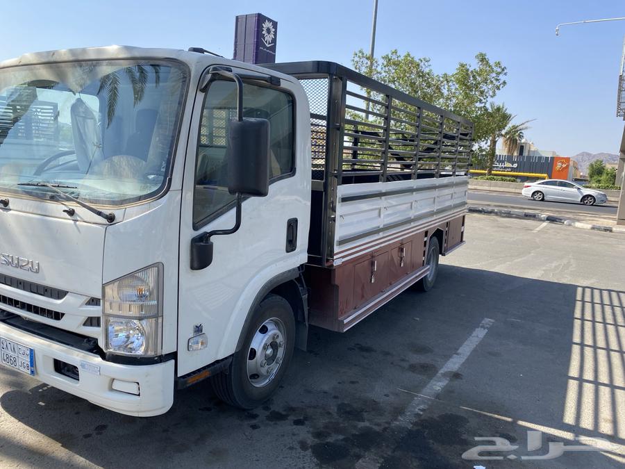 دينه خمسه متر. للنقل خارج الرياض اي منطقه64550575965698111