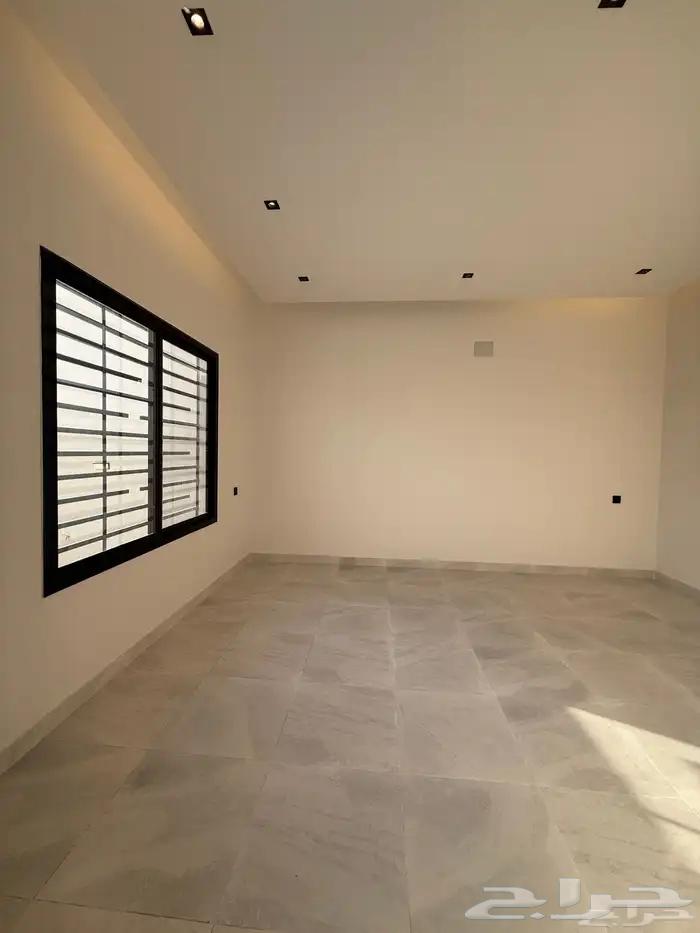 للبيع شقق ارضيه وارواف علويه تشطيب vipبحي الوسام64545522873859114