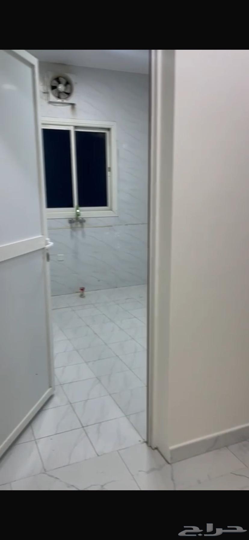 شقه للايجار حي الجنادريه64550410856578112