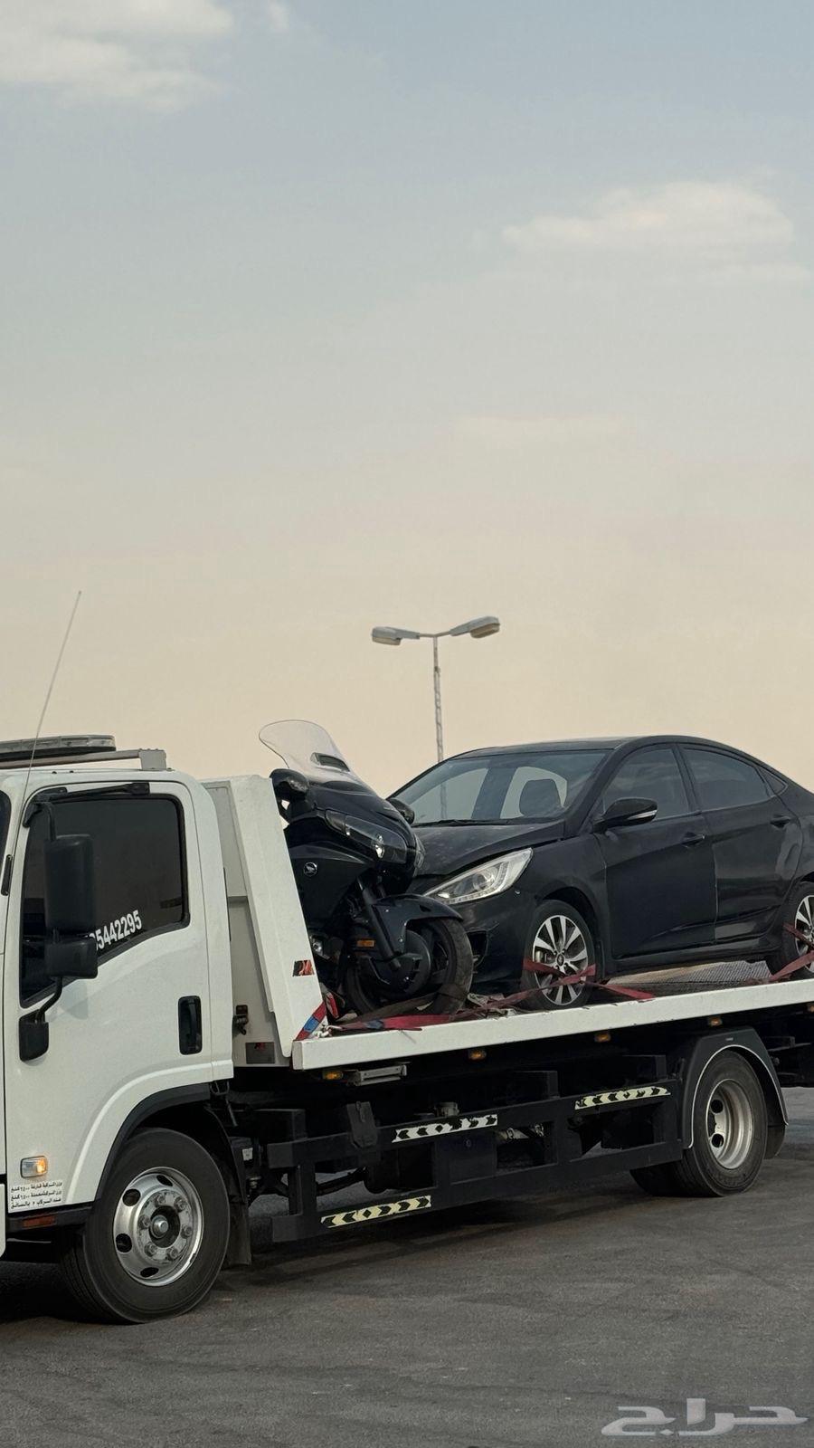 Flatbed from Riyadh to UAE64550575949955110