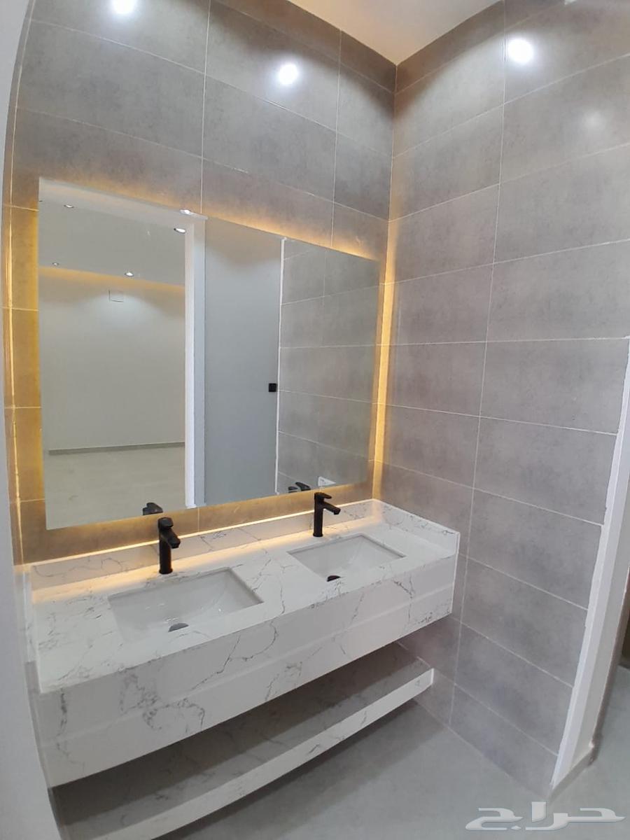 للبيع شقه دور ارضي تمليك بمدخل سيارة بسعر 520الف 6غرف64550427641601113