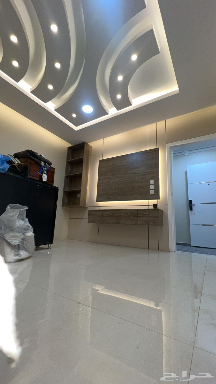 Shiboard alternative installation, wood alternative installation, TV decoration in Khobar64563375640577110