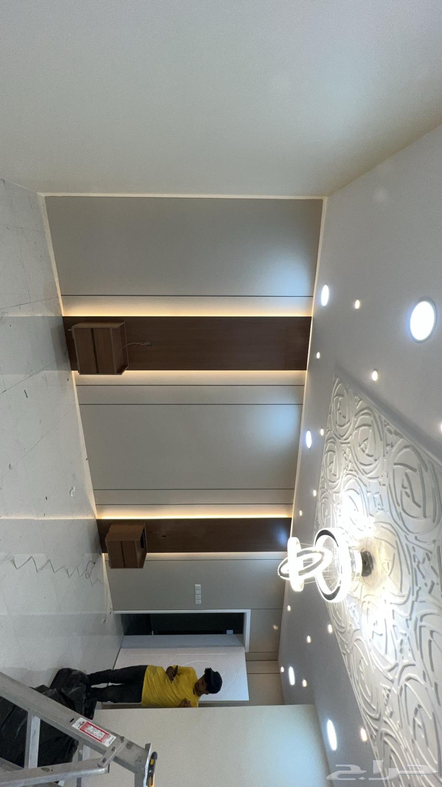 Shiboard alternative installation, wood alternative installation, TV decoration in Khobar64563375640577112