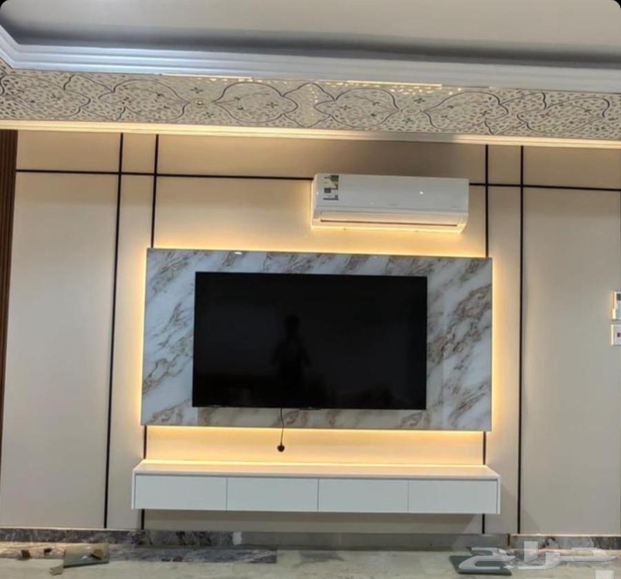 Wall cladding alternative to sheboard with gypsum board screen installation and wooden shelf64563421481985110