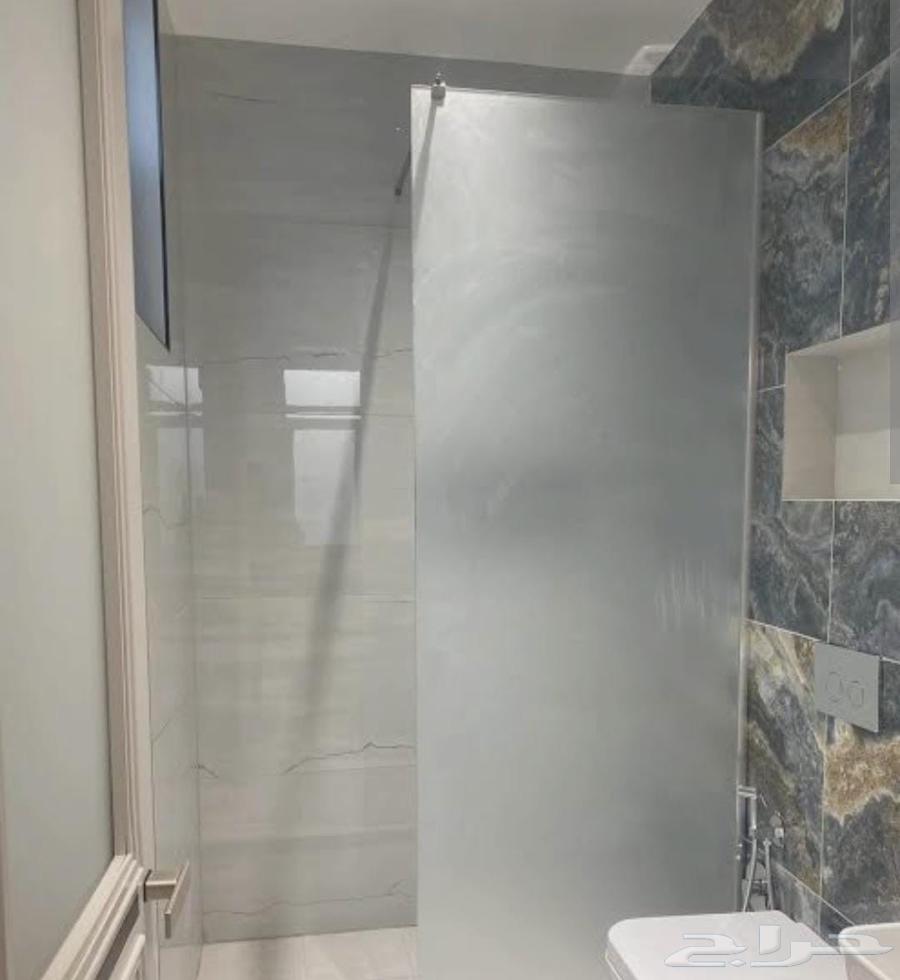 معلم زجاج حمام شاور جد  ابواب درابزان زجاج جد  باب زجاج حمام64563438295553114