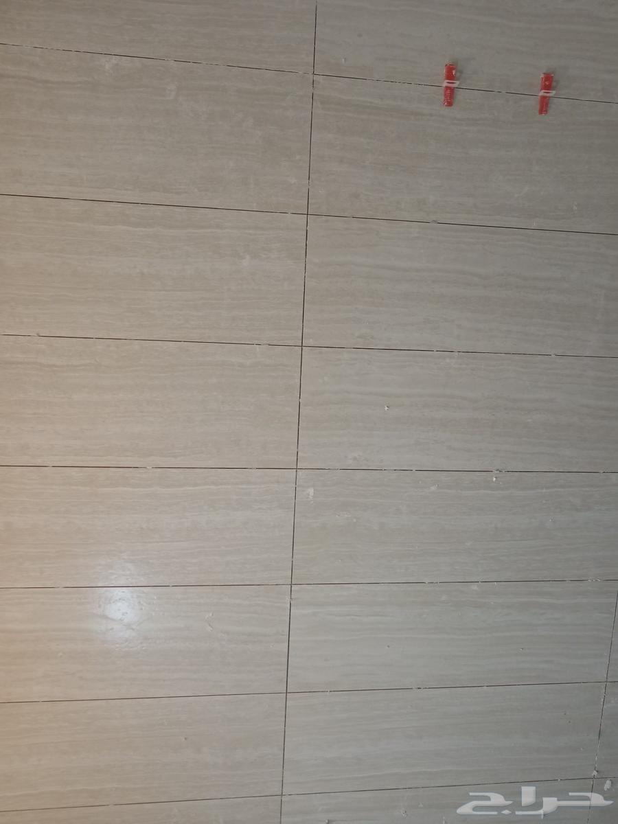 Ceramic, marble and porcelain tile layer64563344469891114