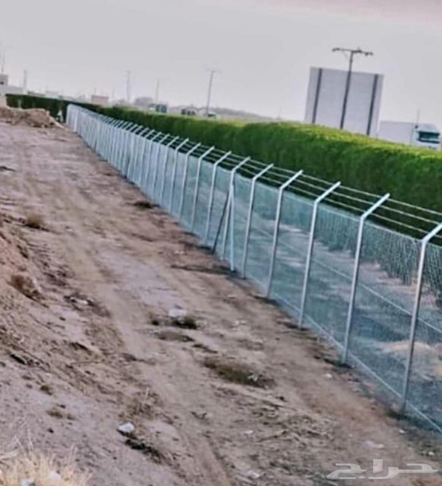 Fencing, Shade Structures, and Sheds Contractor64563359354499111