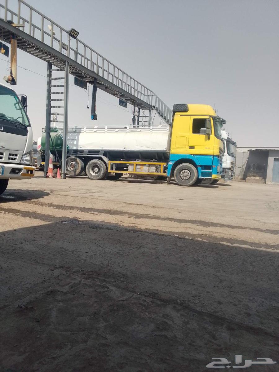 توصيل ماء وايت سكس سقس 18طن الا مشاعل اتصل نصل الصناعيه64572819433730110