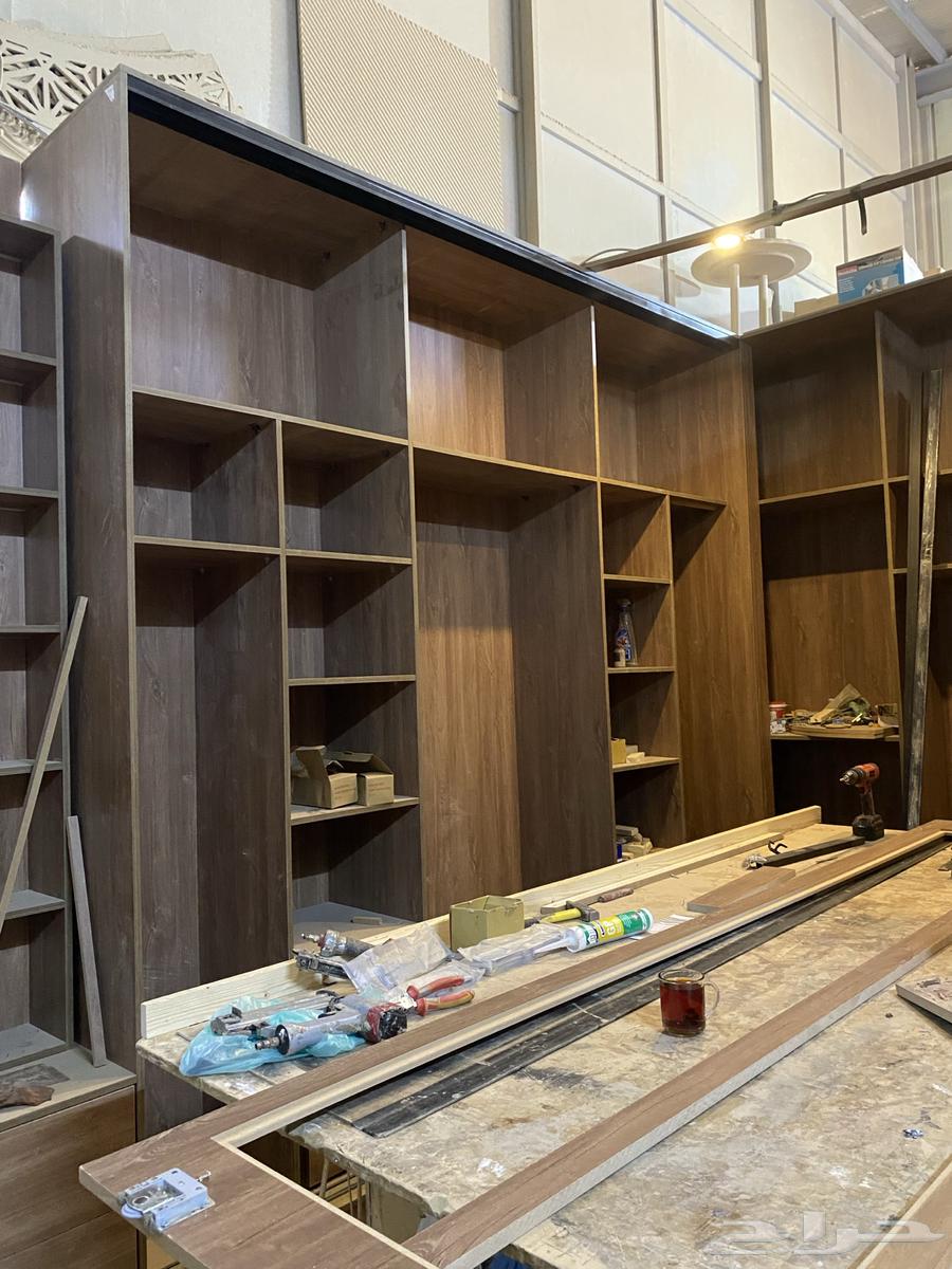 Decorative Technician64563390404610111