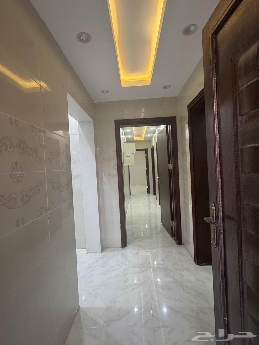 Front Yarmouk Living Area64563251263105113