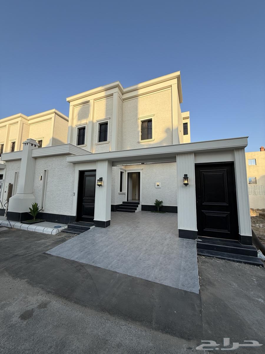 للبيع فلل دبلكس دورين وملحق بضيافات خارجيه شمال الخميس64563250788993110