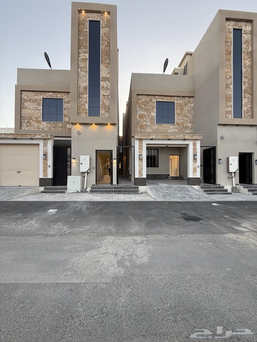 للبيع روف علوي بمدخل مستقل تماما وشقه ارضيه مقابل نادي ضمك64563250714626110