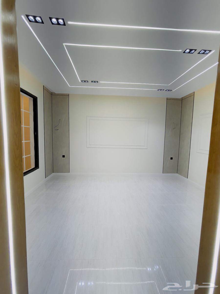 للبيع شقق تمليك ارضي بحوش مدخل سيارة حي الموسى64572751514115114