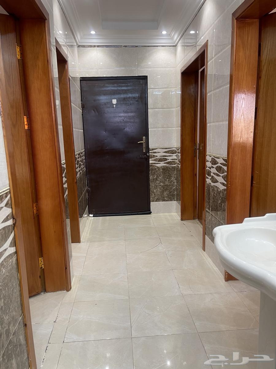 Clean 6-room apartment for rent or sale in Al Sahafa, Abha64572735183617114