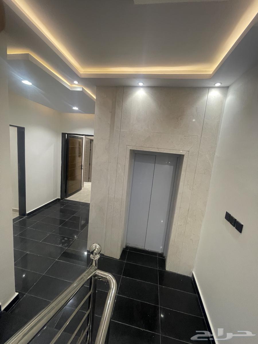 للبيع شقق تمليك غرب الخميس تشطيب راقي وسط الخدمات64572768397954114