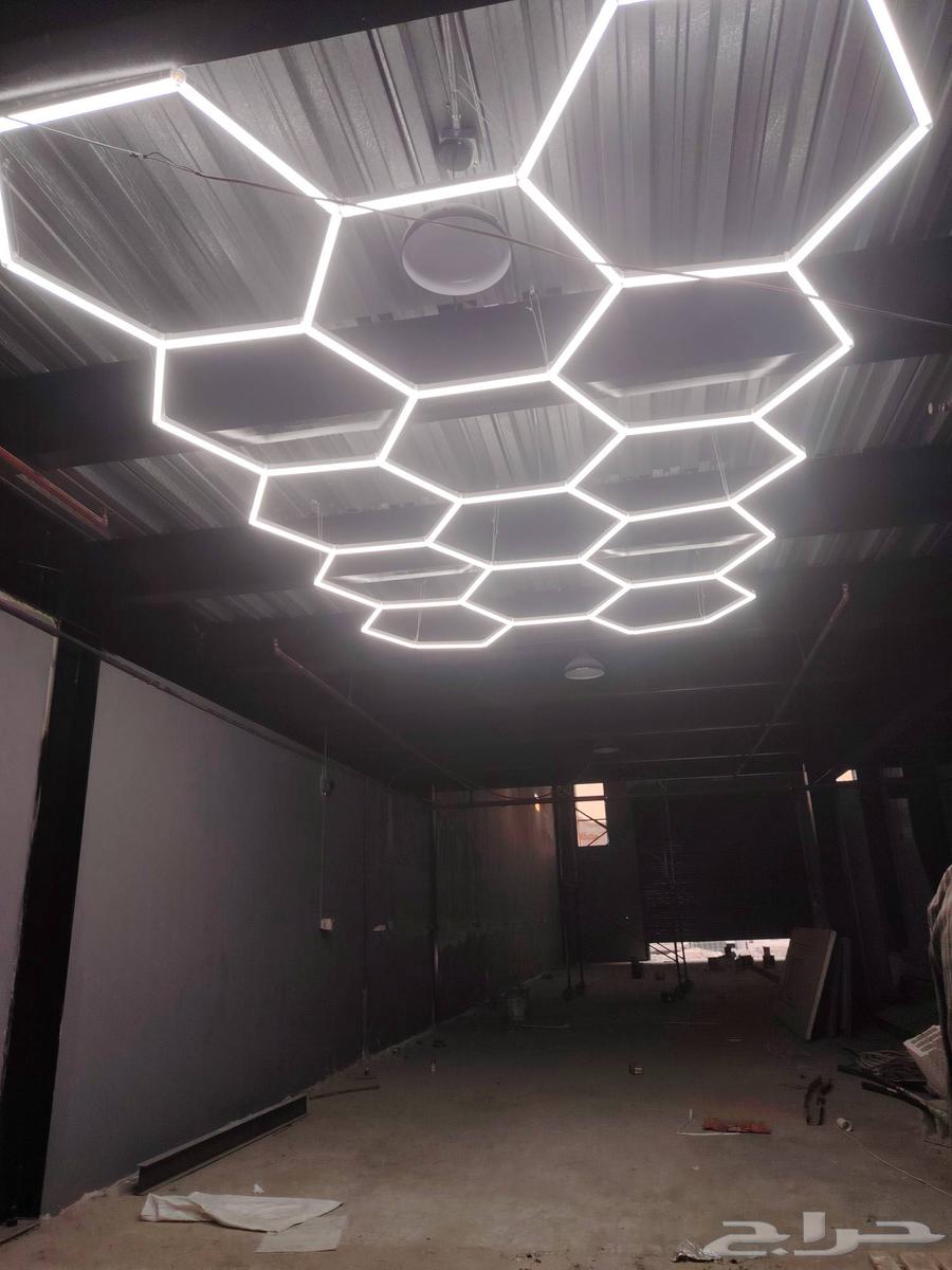 فني كهربائي موجود في الخبر الدمام64572753108482111