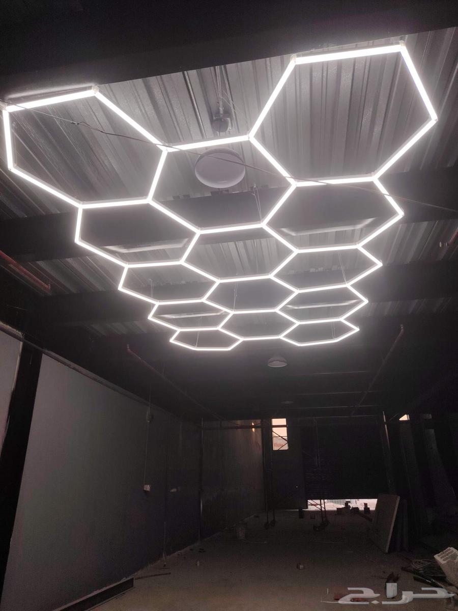 فني كهربائي موجود في الخبر الدمام64572753108482110