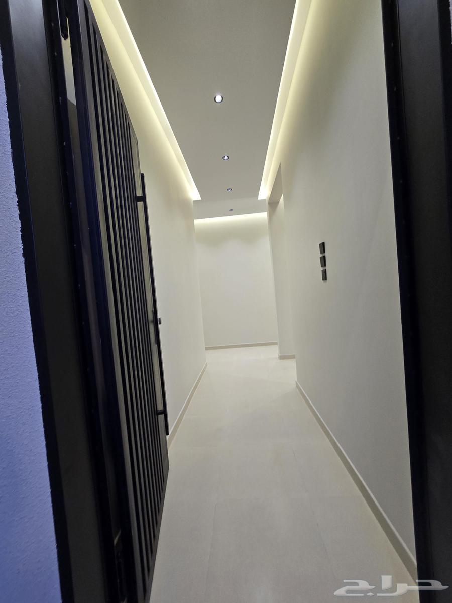 للبيع شقه ارضيه 500 الف كامل خدمات خلف موجان بارك64563251220099114