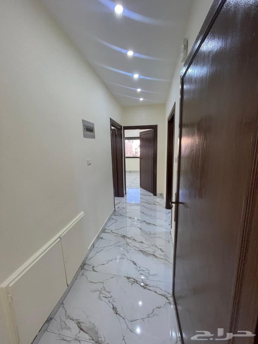 Works ..Painting.. Decoration.. Super Lux Finishing..64563406943105110