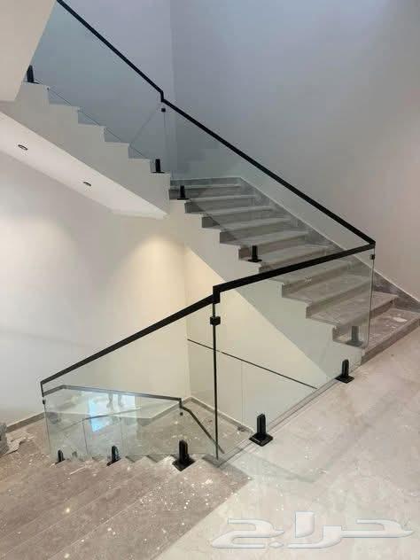 Scrict glass facades structure cladding shutters railings64563329476227113